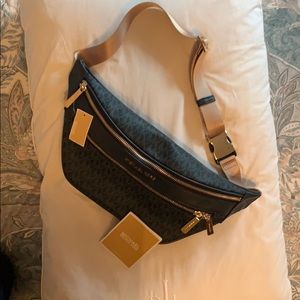 NWT Michael Kors Kenly Waist Pack Xbody